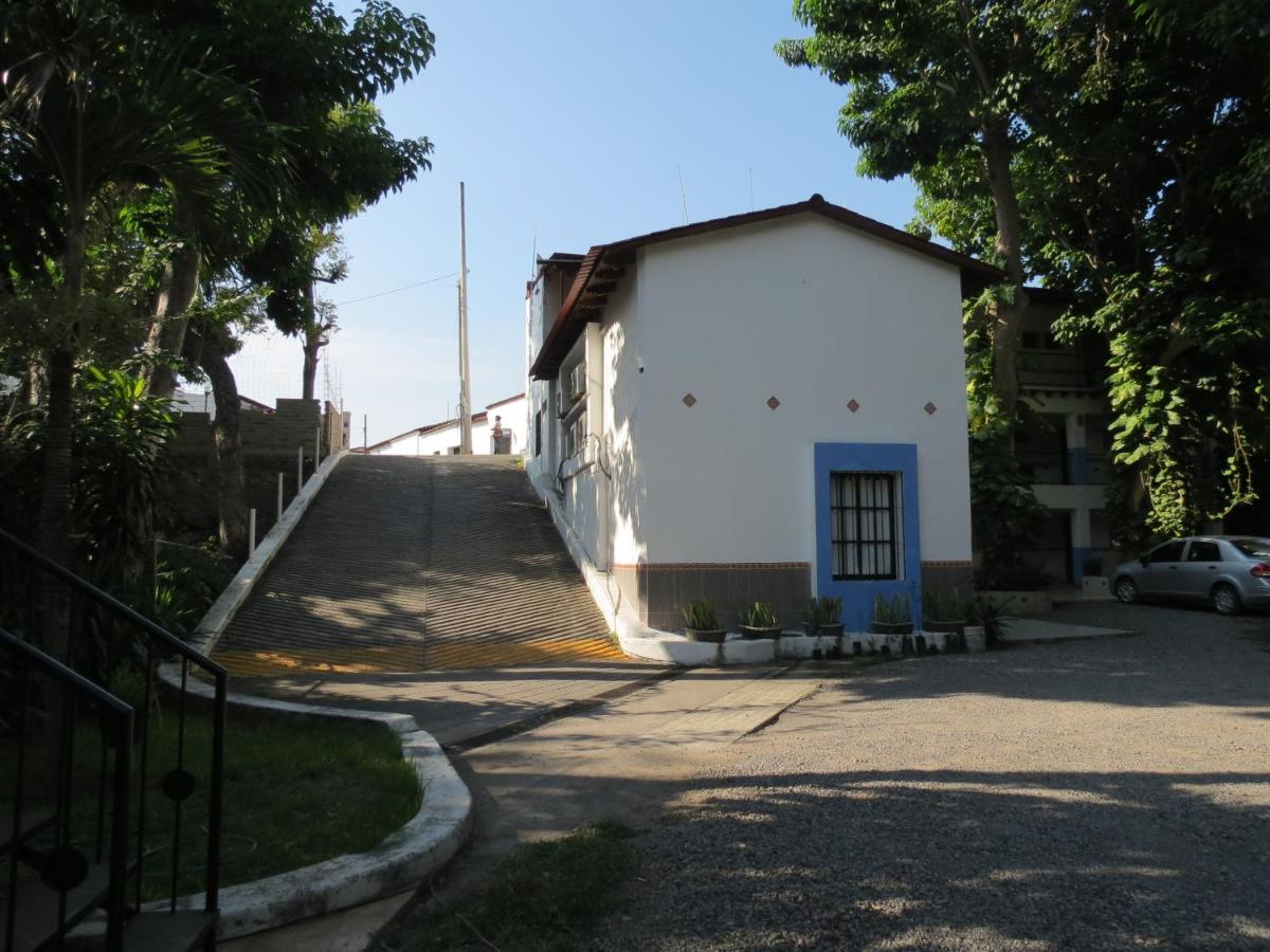 Hotel Posada Comala Kültér fotó