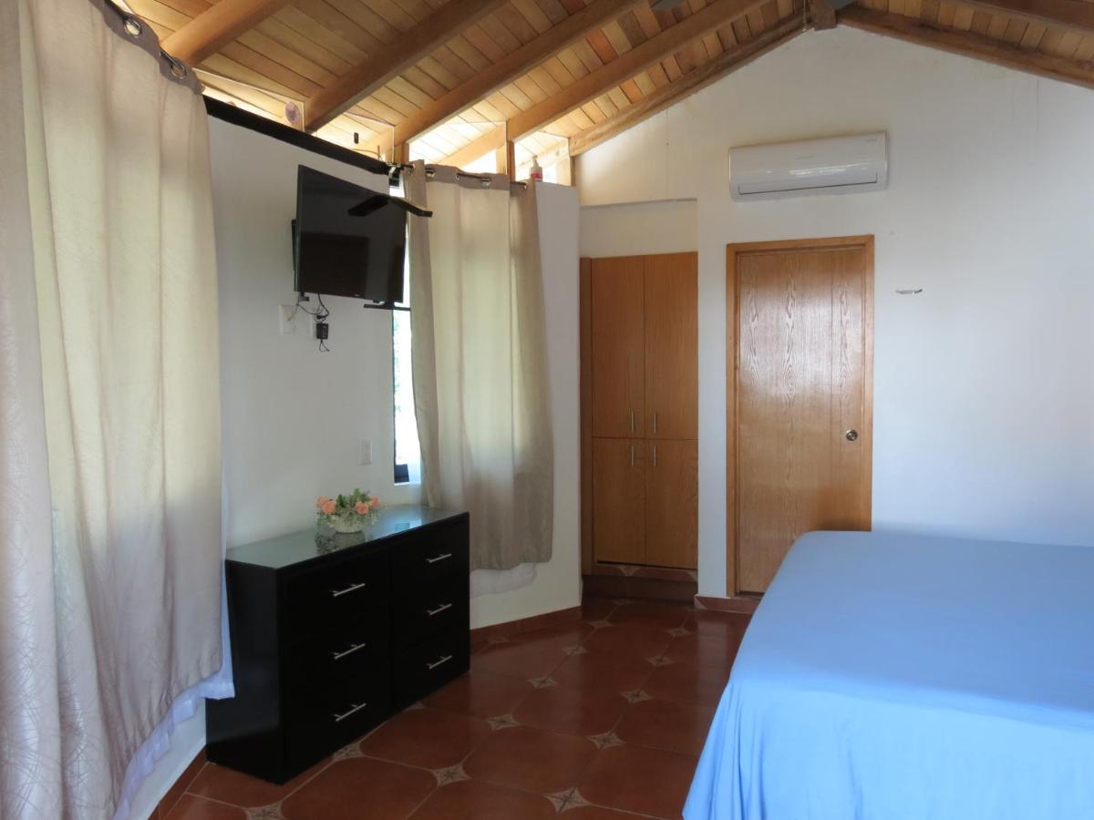 Hotel Posada Comala Kültér fotó