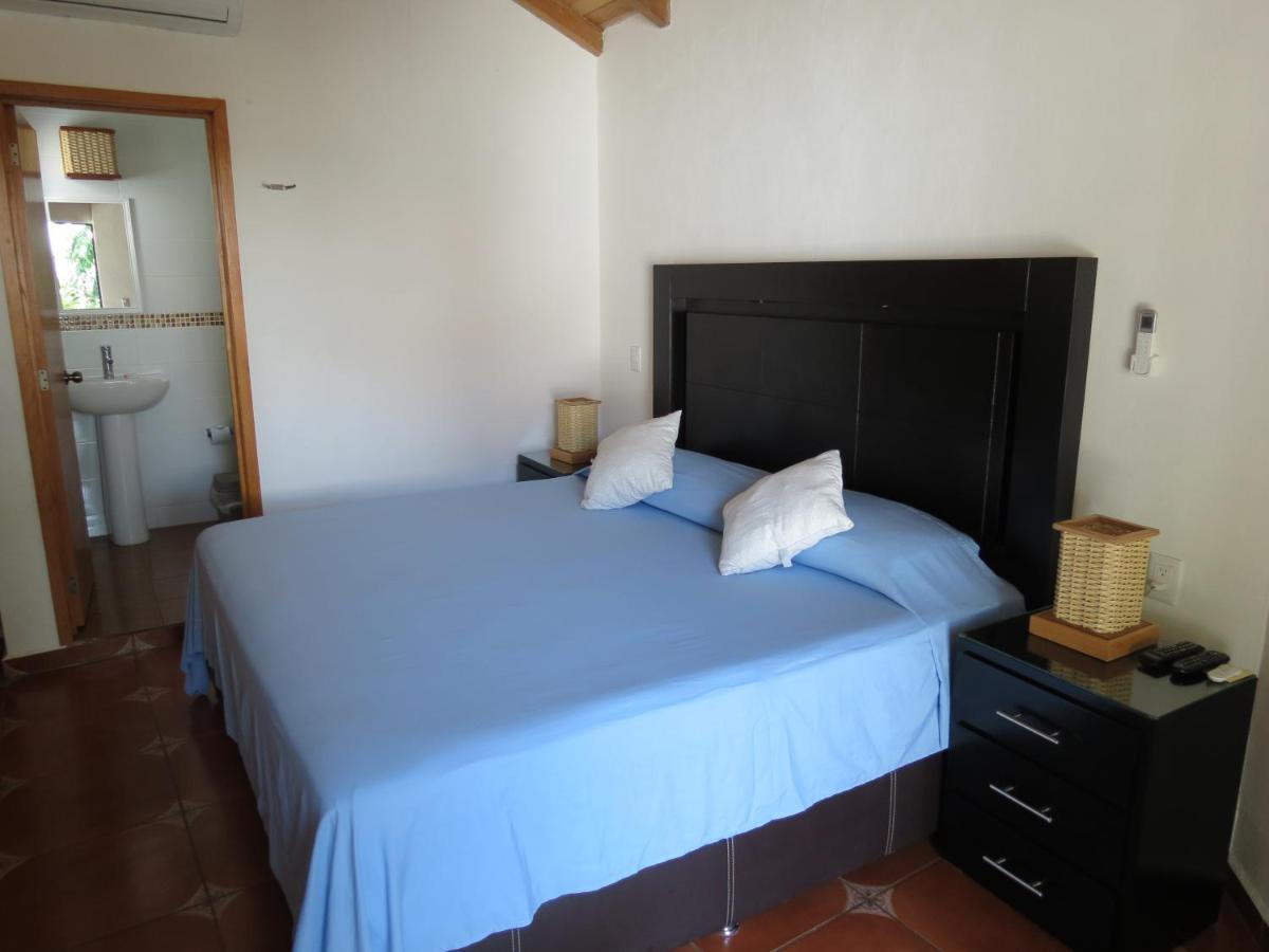 Hotel Posada Comala Kültér fotó