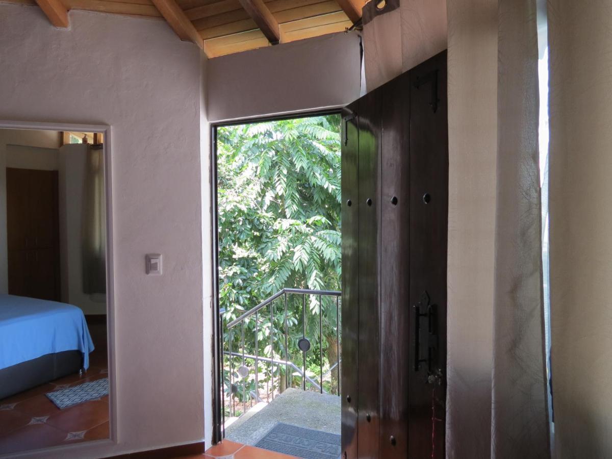 Hotel Posada Comala Kültér fotó