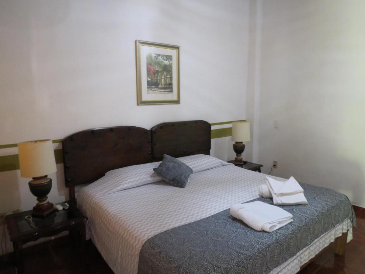Hotel Posada Comala Kültér fotó