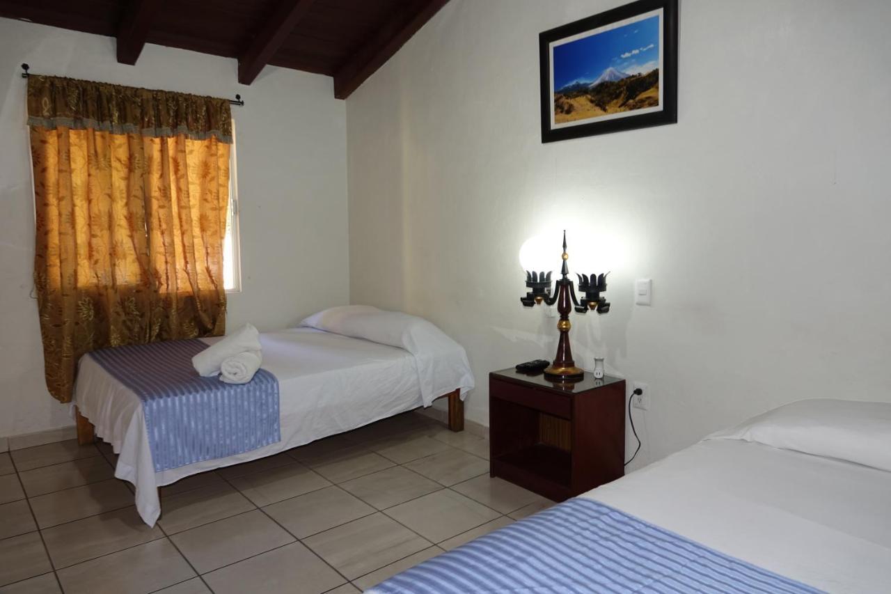 Hotel Posada Comala Kültér fotó