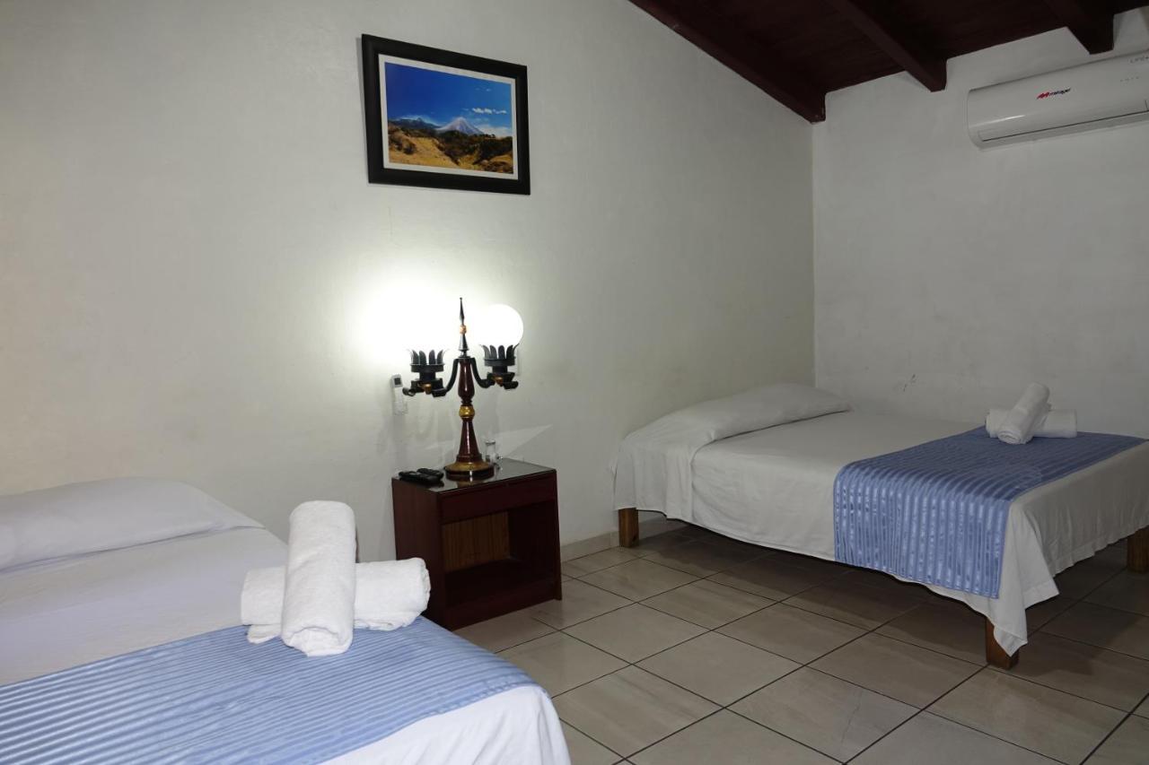 Hotel Posada Comala Kültér fotó